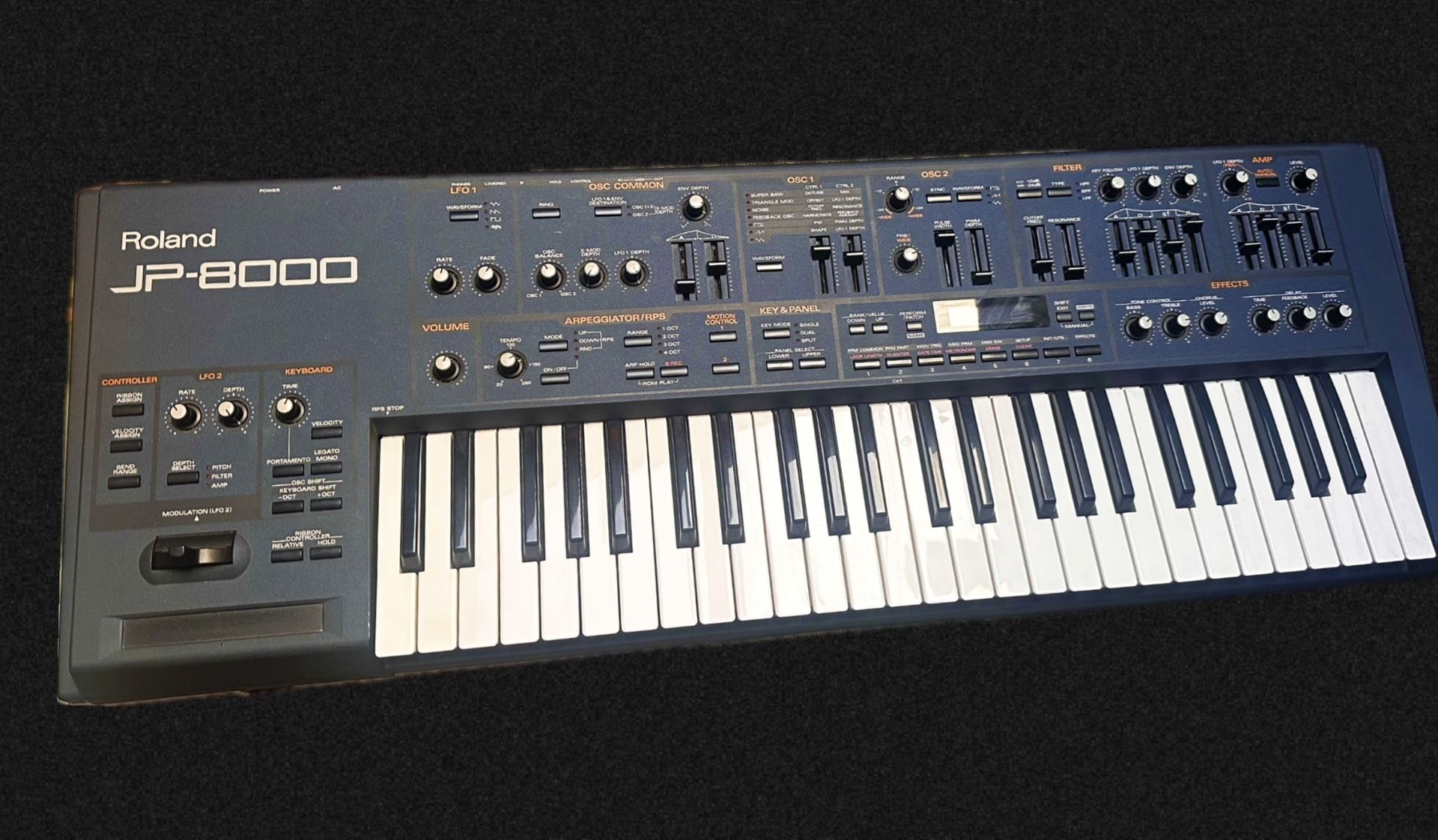 Roland JP 8000 49 Key Synthesizer Synthesizers & Effects