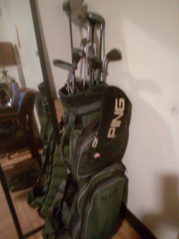  Golf ⛳ Clubs  With Bag 