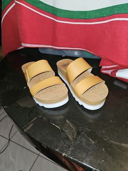 Reef Womens Sandals Size 6