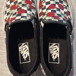  Vans