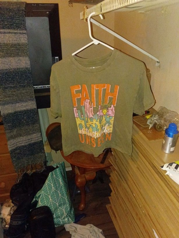 Women's T-shirt Large With Faith On It And Some Other Stuff And It's The Brand Is Inspired Culture From Las Vegas I Mean Los Angeles Large Made Out Of