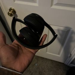 Solo Wireless Beats 3 Basically New 