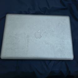 MacBook Pro With Charger (DM ME CASH APP ONLY)