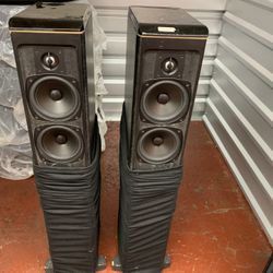 Boston Acoustic  Vr1 Towers