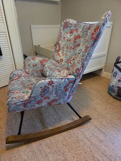 Rocking chair