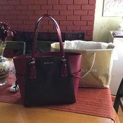 New MK Purse