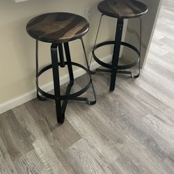 Bar Stools 