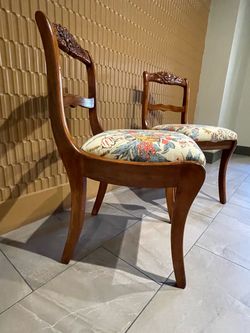 Vintage Reupholstered Designer Duncan Phyfe Dining Chair with Floral Upholstered Seat