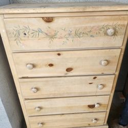 Wood Dresser With Top Jewelery Box