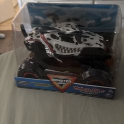 Monster jam monster mutt