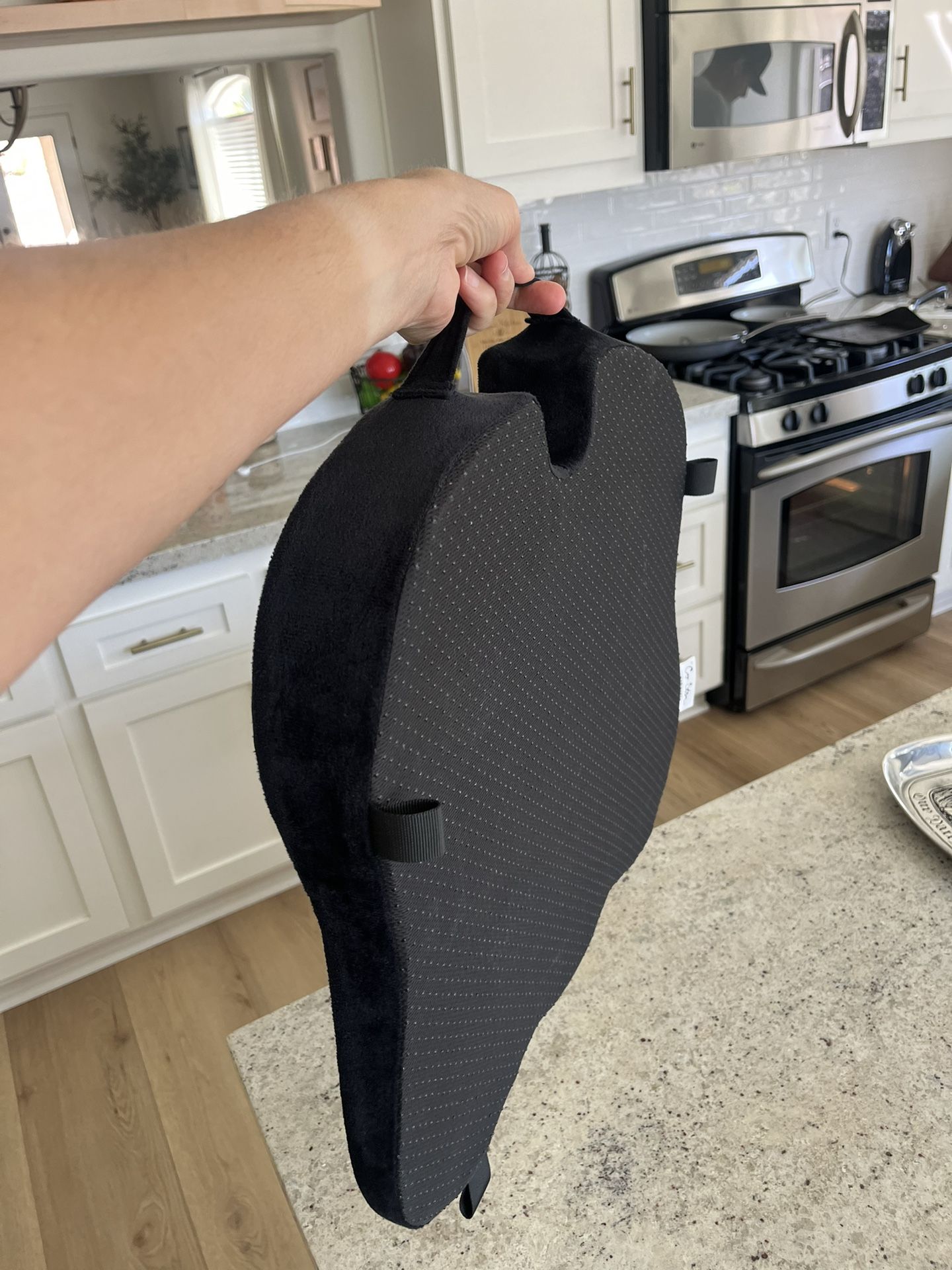 Gel Sports Or Car Cushion