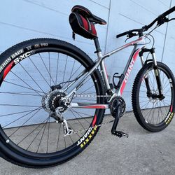 Giant Talon 29 Mountain Bike Medium 29er MTB 