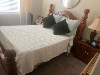 Bed set for sale