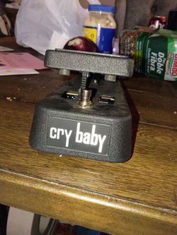 Cry Baby Wah pedal