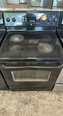 GE Electric Stove Black with SelfClean