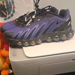 Nike Dn8 Size 10.5