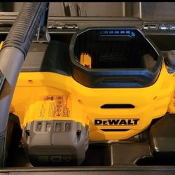 New Dewalt 60v Chainsaw 20" Flexvolt Brushless Cordless Tool-only $290 Firm. Pickup Only 