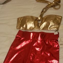 Metallic Retro 70s Disco Party Outfit