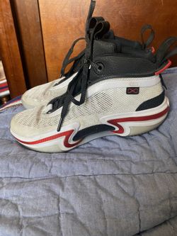 Nike air Jordan’s Size 8