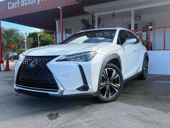 2019 LEXUS UX 200