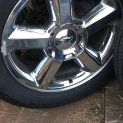 Chevy original 20 inch LTZ Wheels #