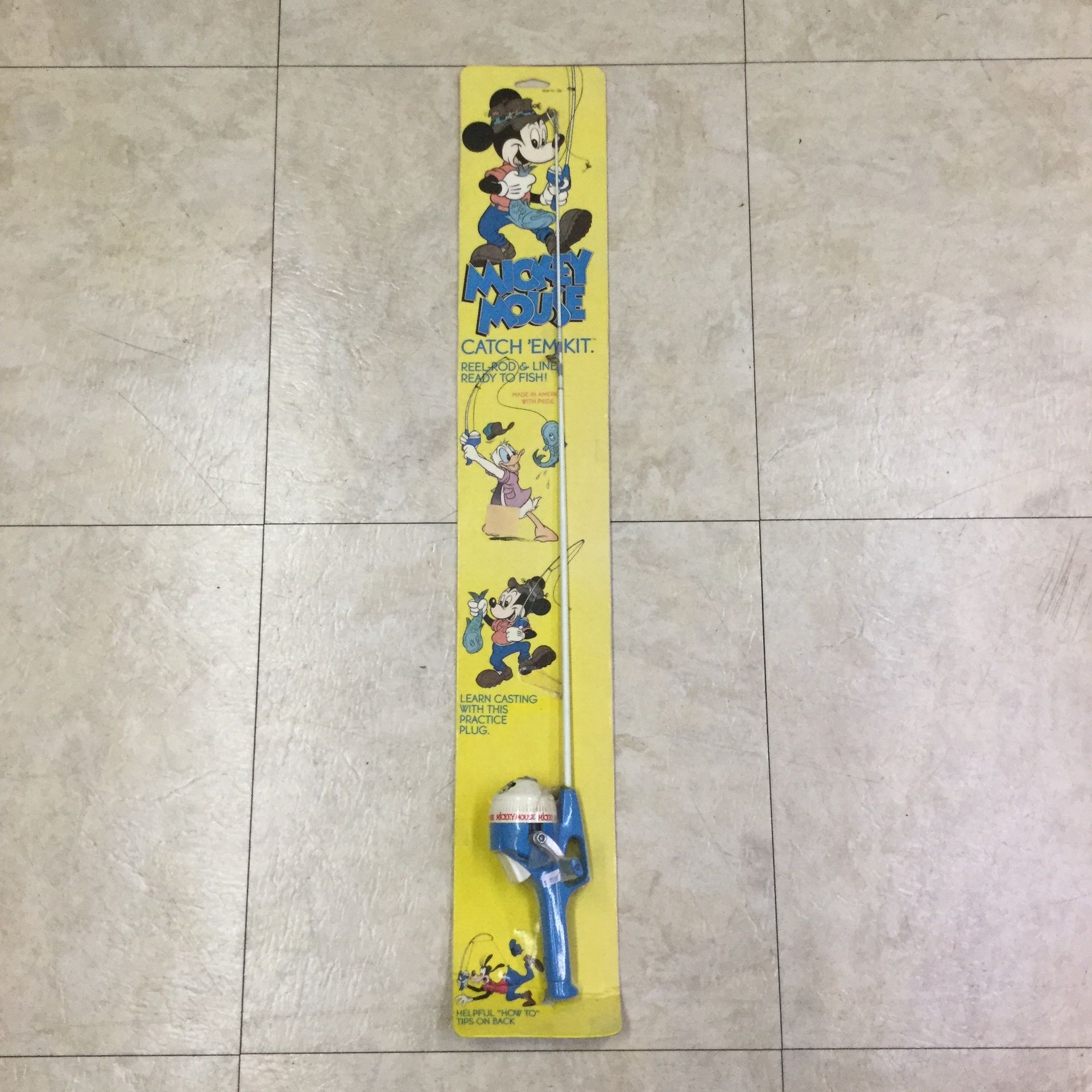 5ft fishing pole Amazon.com : Zebco Z-Cast Spinning Fishing Rod, Extendable 17-Inches to  5-Foot 6-Inch Telescopic Durable Z-Glass Fishing Pole, Comfortable EVA Rod  Handle, Shock-Ring Guides, Medium Power, Red : General Sporting Equipment :  Sports