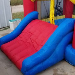 Little Tikes Jump 'n Slide Dry Bouncer

