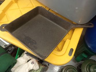 Cast Iron Square Pan