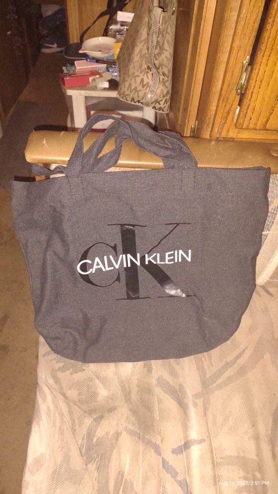 Calvin Klein XL Tote Bag