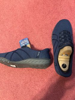Skechers New Sneakers