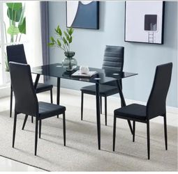 New set of dining chairs! Black color! (4)