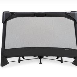 4moms Breeze GO Portable Travel Playard 
