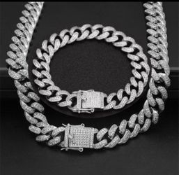 New 18 k white gold Cuban link bracelet and necklace