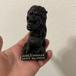 Hip Rogue A HIP RASCAL LAVA Hawaii Hawaiian Statue,