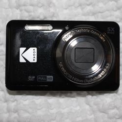 KODAK PIXPRO FZ55 Digital Camera - Black