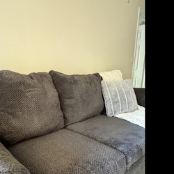 Sofá 2–3 plazas gris – piel sintética + fundas lavables