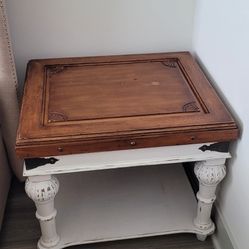 Two NightStand / End Tables 