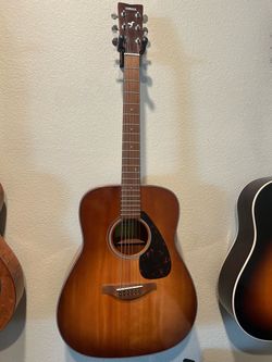Yamaha FG800