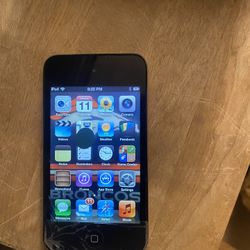 2 iPod Touch For Sale 4th Gen 8gb And 2nd Gen 8gb