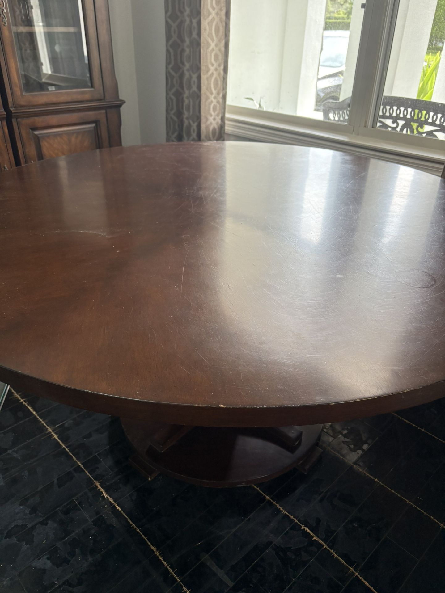 Round Wood Table (60” Diameter)