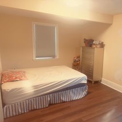Queen Mattress 