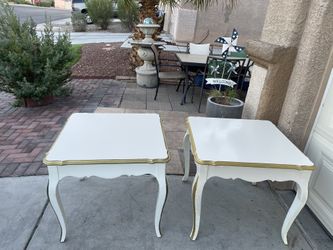 2 Side Table Good Condition ($20 For Both Of Them ))