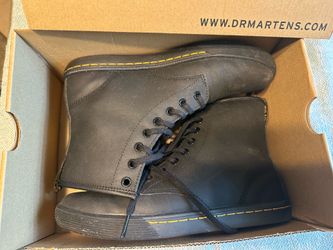 Doc Marten Sheridan Boot—Black size W 8