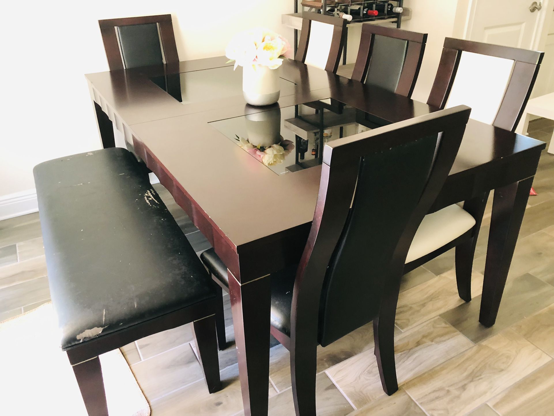Dinning Table (extendable) with 5 Chairs and a Bench