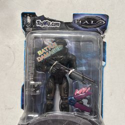 Limited edition battle damaged master chief halo