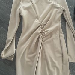 Rachel Roy Pencil dress With Shoulder Slit Back Slit Sinched Waist Size Small 