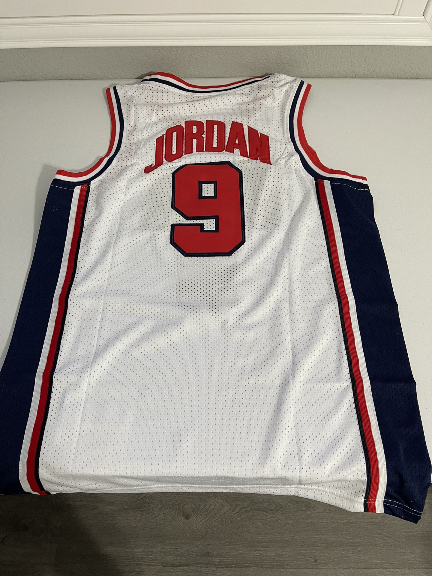 Michael Jordan White Jersey for Sale in Redlands, CA - OfferUp