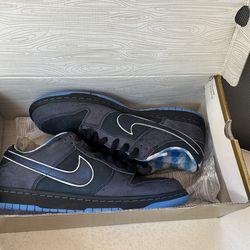 Nike Blue Lobster Size 10.5