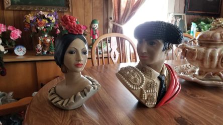VINTAGE 1966 MARWAL IND. INC BY BROWER, MATADOR AND WOMAN CHALKWARE BUSTS