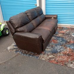 Nice Leather dual Recliner 